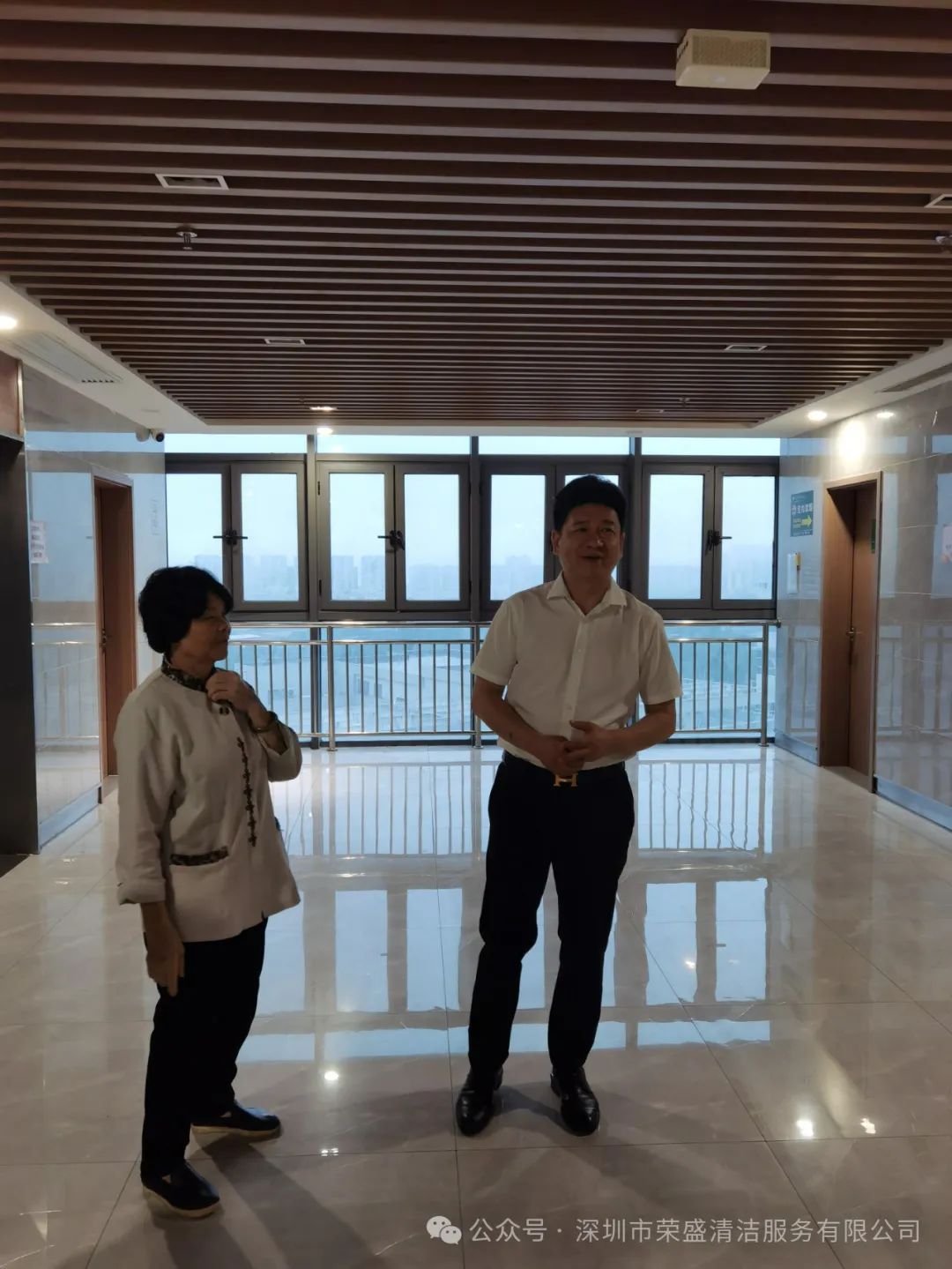 热烈祝贺意大利贵宾五一节乐成进驻金地物业标段一深汕中心医院-